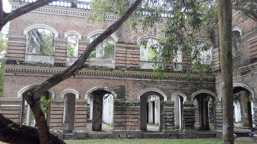 File:Old Ktm Station Building - Kuala Lumpur, Wilayah Persekutuan Kuala Lumpur.jpg