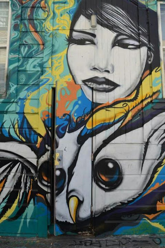 Donna civetta - San Francisco, CA.jpg
