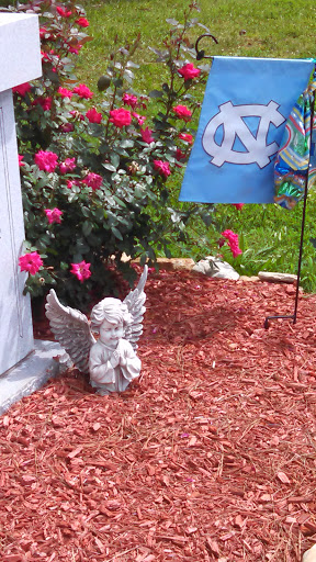 Willett's Statue Of Angelic UNC Fan - Durham, NC.jpg