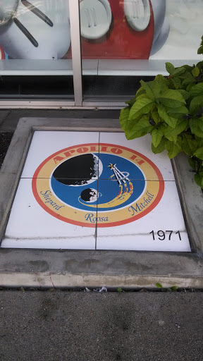Apollo 14 Plaque - Downey, CA.jpg