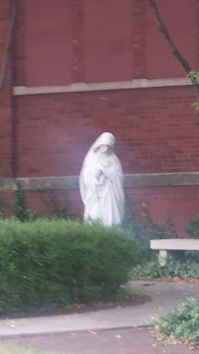 Statue of Mary - Indianapolis, IN.jpg