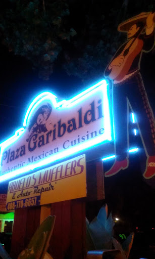 Plaza Garibaldi Mariachi - San Jose, CA.jpg