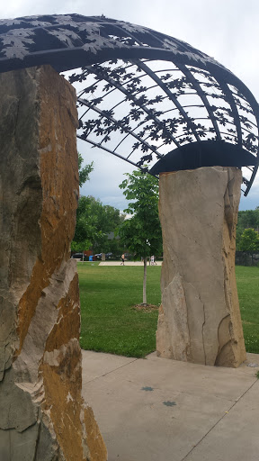 Greenleaf Park - Boulder, CO.jpg