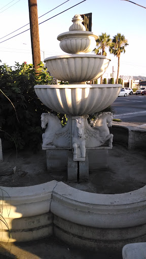 Durfee Fountain - El Monte, CA.jpg