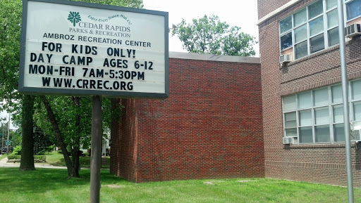 File:Cedar Rapids Parks & Recreation Ambroz Recreation Center - Cedar Rapids, IA.jpg
