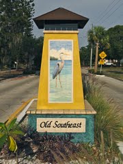 Old Southeast Monument - Saint Petersburg, FL.jpg