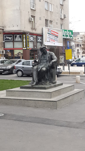 Statuia lui Enescu - București, Municipiul București.jpg