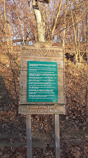 Wyandotte County Lake History - Kansas City, KS.jpg