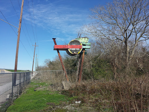File:Lincoln Beach Amusement Park Deco Entrance Sign 2 - New Orleans, LA.jpg