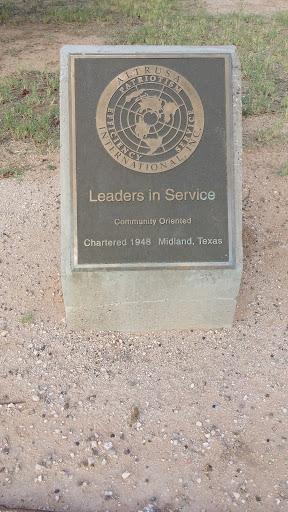Altrusa Leaders in Service - Midland, TX.jpg