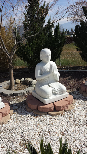 Trung Tam Statue 1 - San Bernardino, CA.jpg