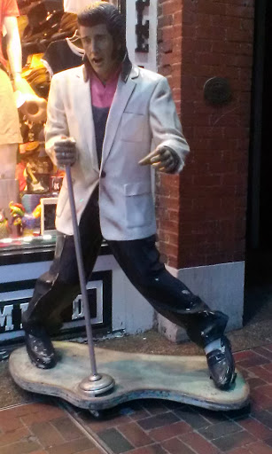 Burnin Love - Nashville, TN.jpg