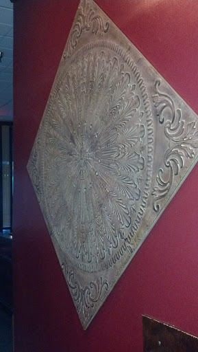 Le Peep Stone Wall Art - Irving, TX.jpg