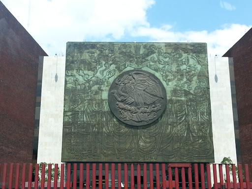File:Fachada Principal de la Camara de Diputados - Ciudad de México, CDMX.jpg
