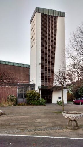 Katholische Kirche Heilig Geist - Oberhausen, NRW.jpg