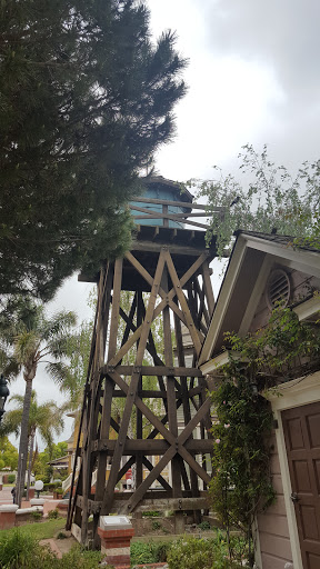 Pfeiler Ranch Water Tower - Oxnard, CA.jpg