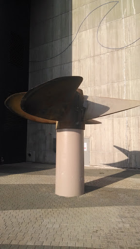 Propeller Tower - Baltimore, MD.jpg