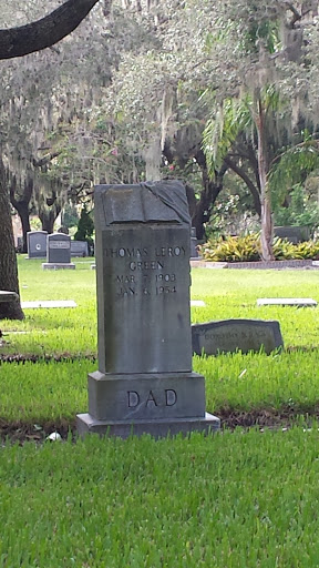 Monument to Thomos - Dunedin, FL.jpg