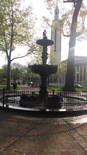 Court Square Lions Fountain - Springfield, MA.jpg