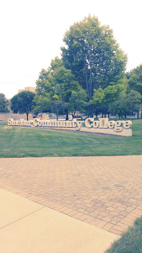 Sinclair Welcome Sign - Dayton, OH.jpg