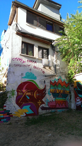 Graffiti - București, Municipiul București.jpg