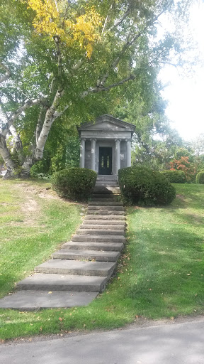 Fisk-Collins Memorial - Toledo, OH.jpg