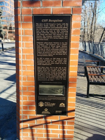 Cliff Bungalow - Calgary, AB.jpg