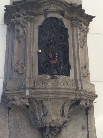 Jesus Sculpture - Bruxelles, Bruxelles.jpg