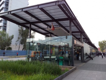 Metrobus Buenavista EstaciÃ³n L4 - Ciudad de México, CDMX.jpg