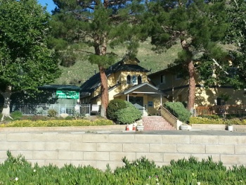 Calvary Chapel - Santa Clarita, CA.jpg