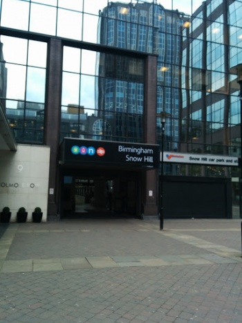 Snow Hill Station - Birmingham, England.jpg