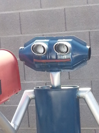 Wall-E's Cousin - Mesa, AZ.jpg