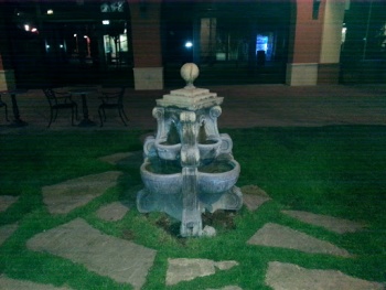 Fountain @ Simi Valley Town Center - Simi Valley, CA.jpg