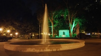 Washington Square Fountain - Philadelphia, PA.jpg