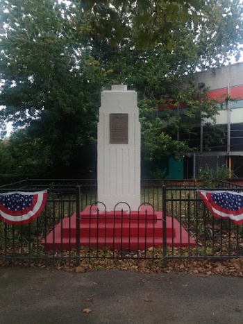Grover Park - Jersey City, NJ.jpg