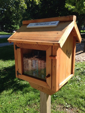 Little Free Library- St. James - Green Bay, WI.jpg