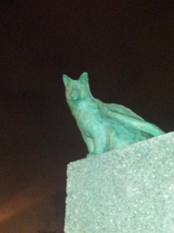 Cat Memento Structure - Ville de Québec, QC.jpg