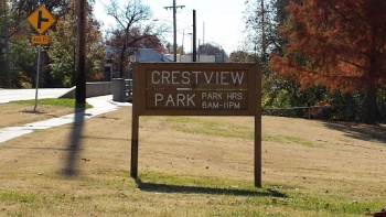 Crestview Park East Entrance - Topeka, KS.jpg
