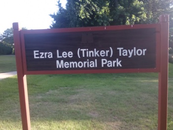 Ezra Lee (Tinker) Taylor Memorial Park - McKinney, TX.jpg