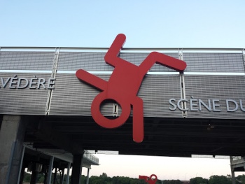 Keith Harting Sculpture - Montréal, QC.jpg