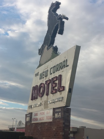 New Corral Motel - Victorville, CA.jpg