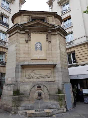Fontaine des Haudriettes - Paris, Île-de-France.jpg