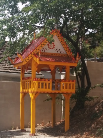 Buddhasinnaraj Lao Temple Rear Shrine - San Jose, CA.jpg