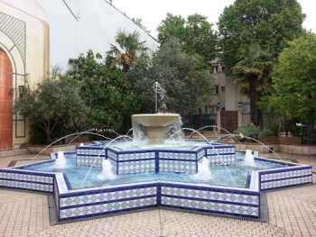 Jardin Du Sud - Puteaux, Île-de-France.jpg