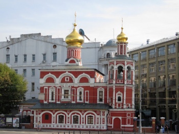 Ð¦ÐµÑÐºÐ¾Ð²Ñ ÐÑÐµÑ Ð¡Ð²ÑÑÑÑ Ð½Ð° ÐÑÐ»Ð¸ÑÐºÐ°Ñ - Moskva, Moscow.jpg