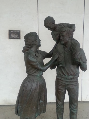 Family Tradition Monument Peoria Illinois - Peoria, IL.jpg