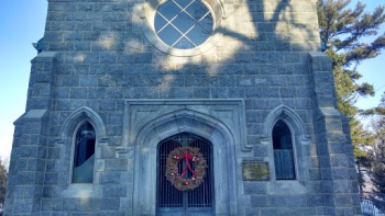 Oakwood Chapel - Rochester, MN.jpg