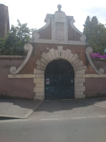 Il Portalone - Roma, Lazio.jpg
