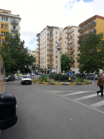 Piazza Immacolata - Napoli, Campania.jpg