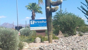 Broadway Christian Church - Mesa, AZ.jpg